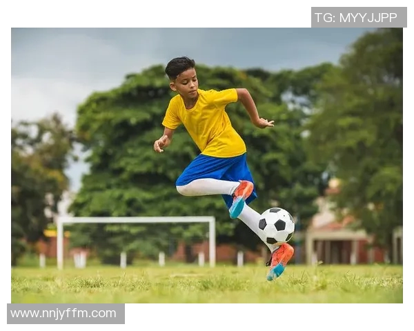 足球明星精彩跳球瞬间视频素材合集助你提升足球技能与技巧